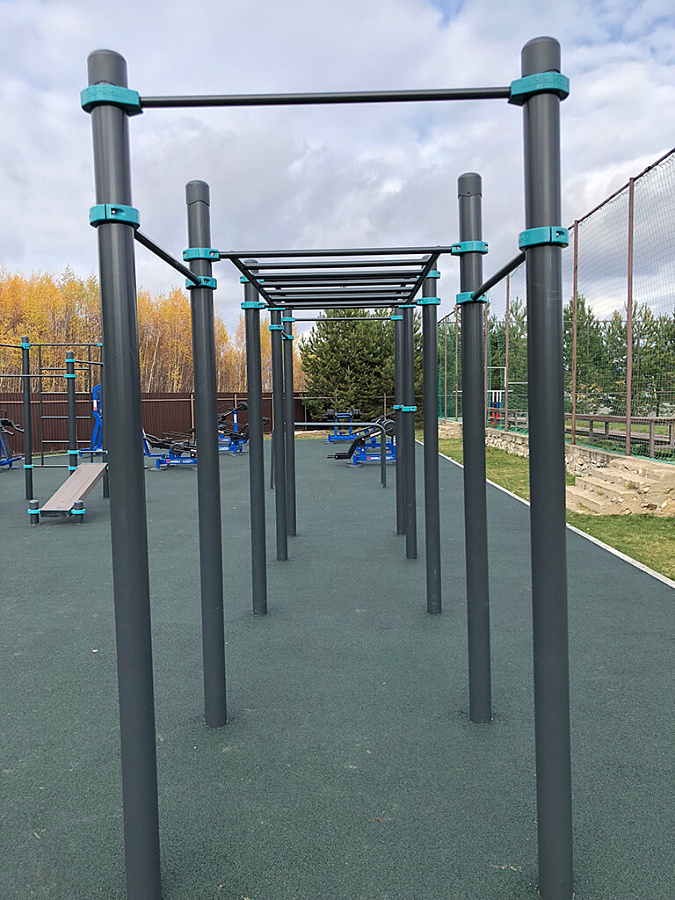 Спортивная площадка поселка