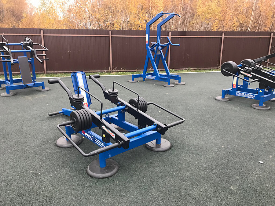 Спортивная площадка поселка