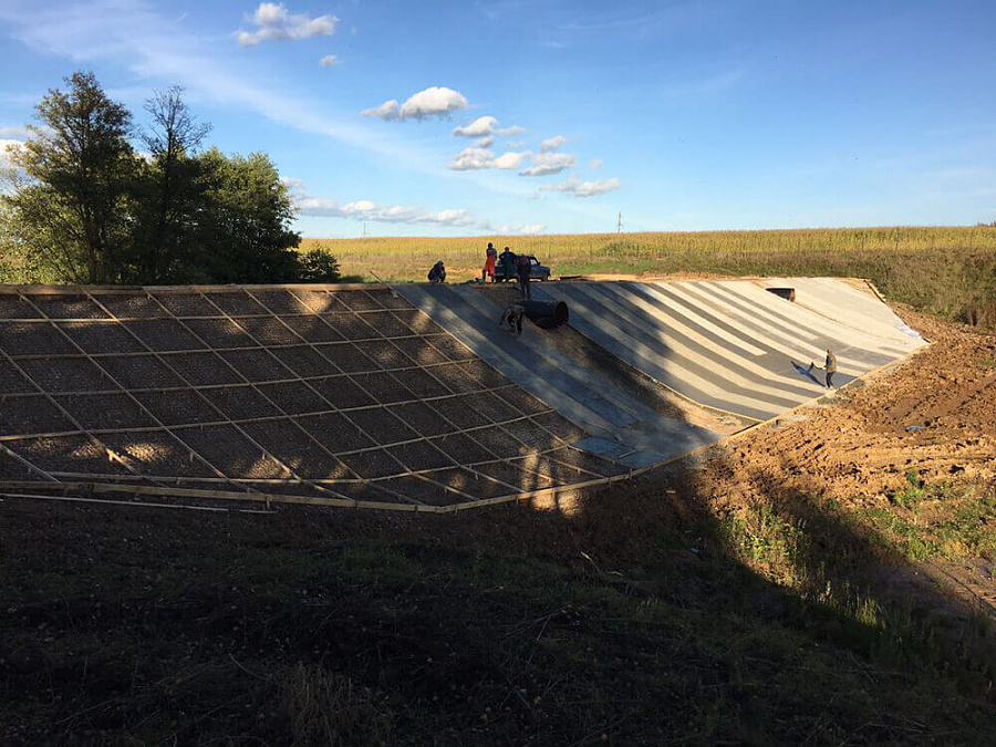 Осень 2016 г. Строительство пруда РД-3